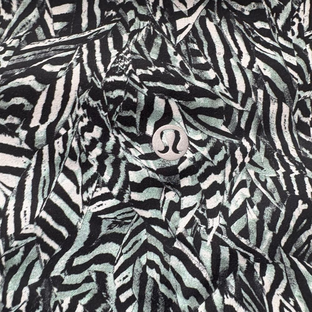 Lululemon Wunder Under Hi-Rise Pants "Dazzle" Alpine Black, White & Green Size 6 - Picture 8 of 9